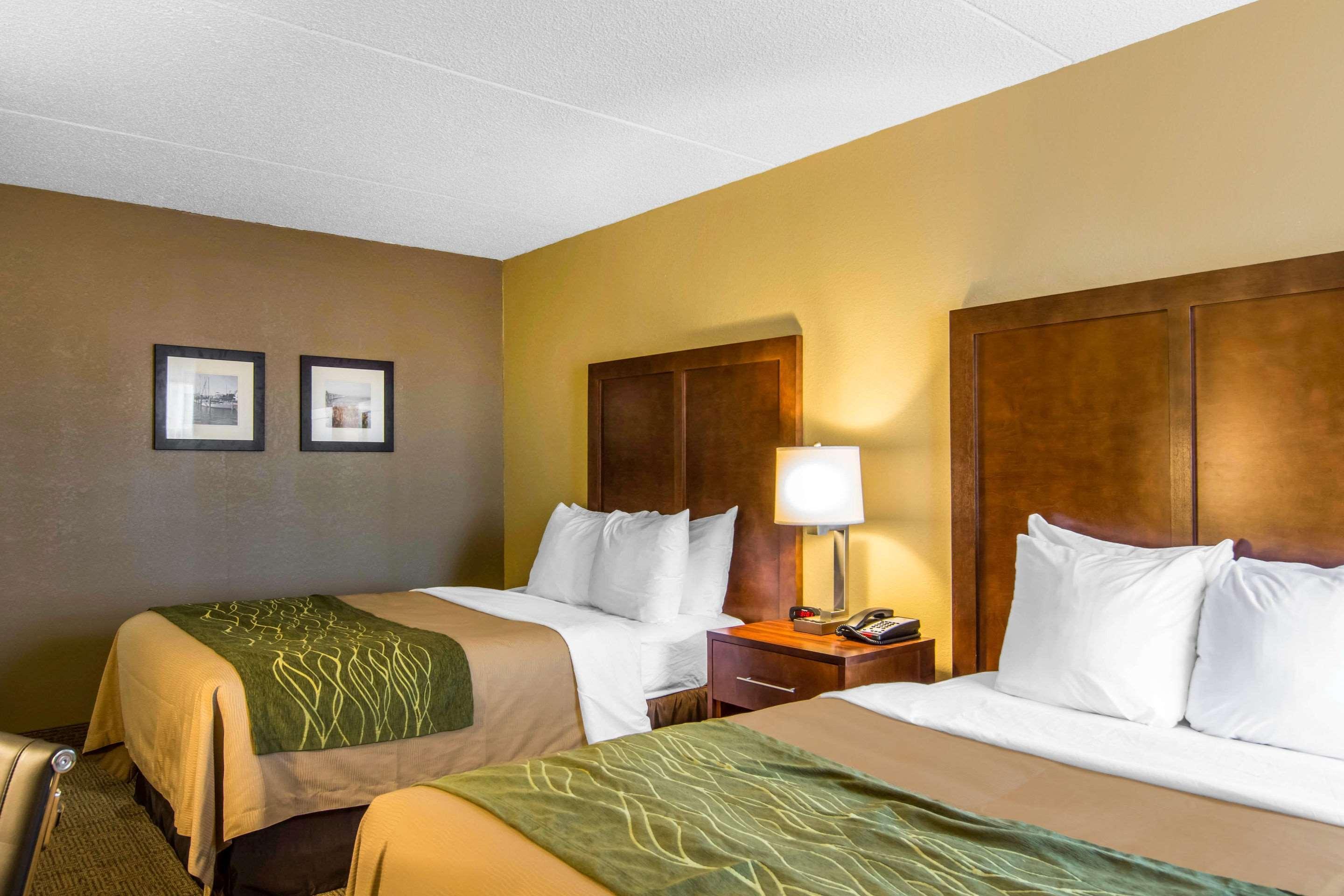 Comfort Inn Newport News-Williamsburg East Esterno foto