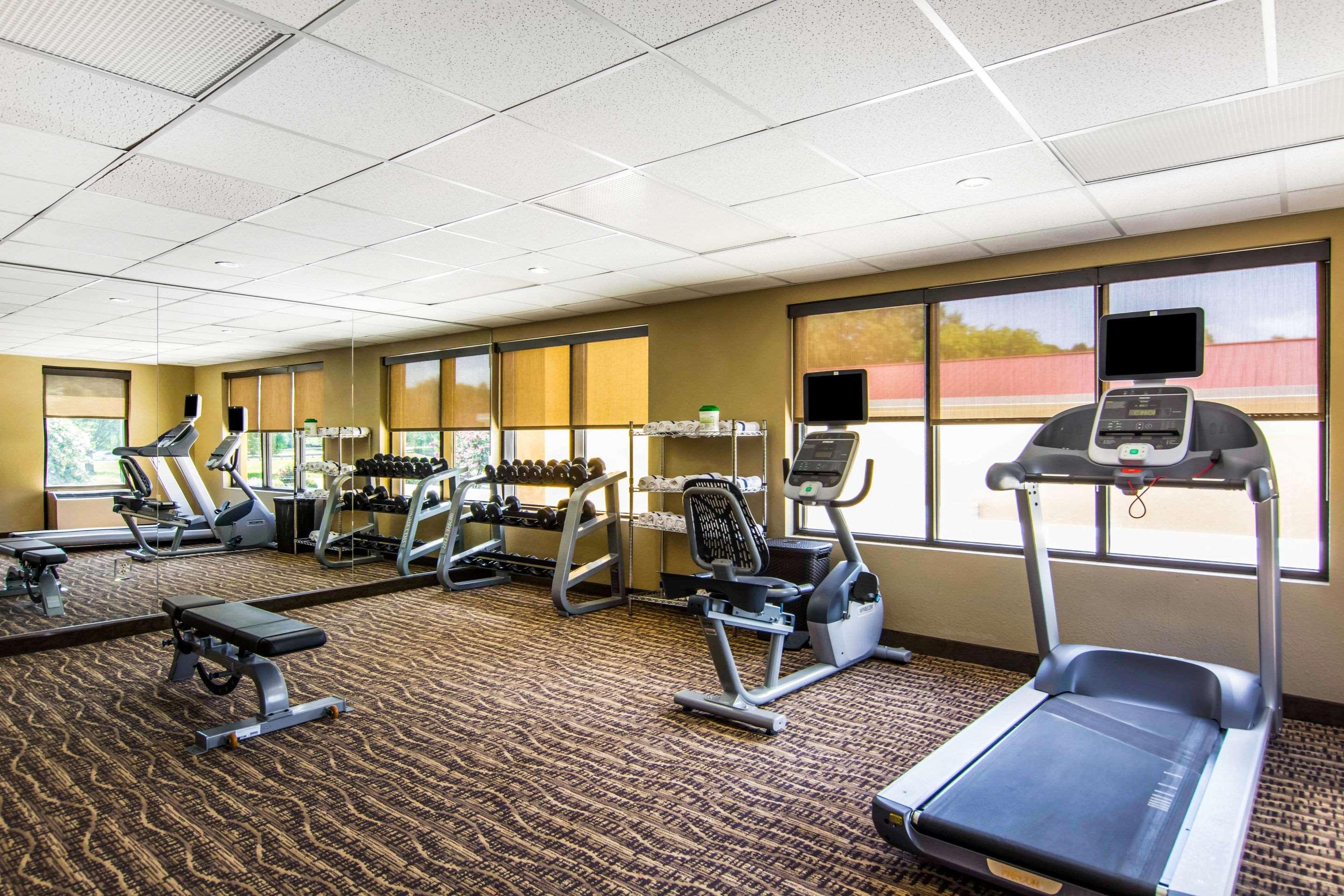 Comfort Inn Newport News-Williamsburg East Esterno foto